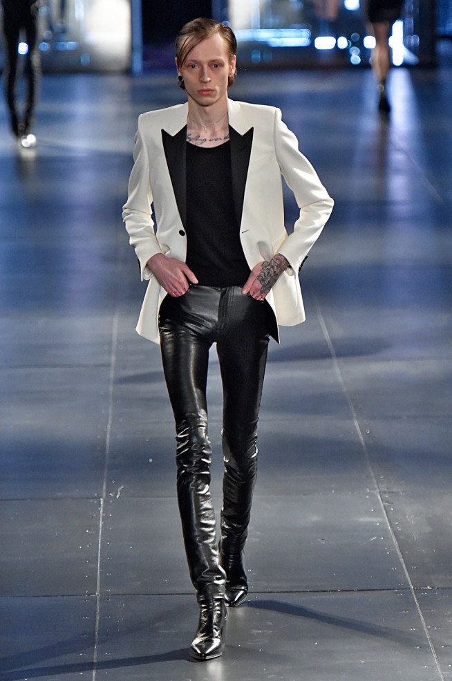 SaintLaruent-inverno2016-ParisMen-7