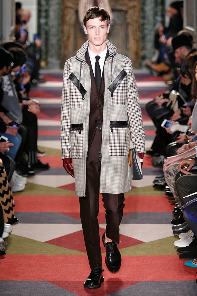 Valentino-inverno2016-ParisMen-44