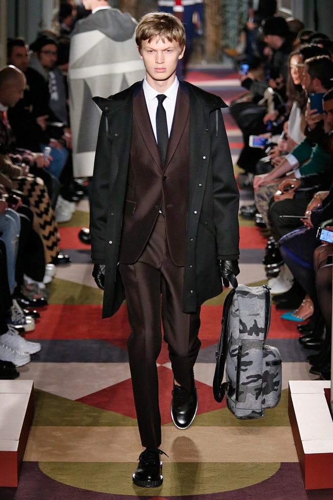 Valentino-inverno2016-ParisMen-5