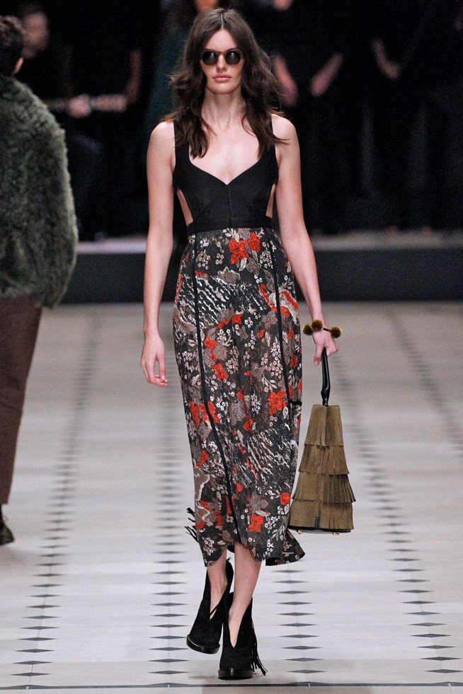 BurberryProrsum-RTW-Londres-inverno2016-16