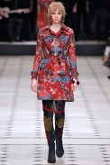 BurberryProrsum-RTW-Londres-inverno2016-2