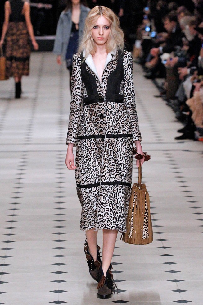 BurberryProrsum-RTW-Londres-inverno2016-31