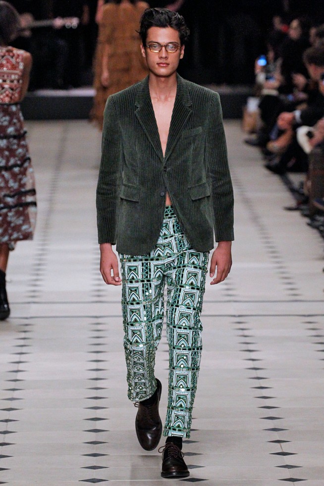 BurberryProrsum-RTW-Londres-inverno2016-46