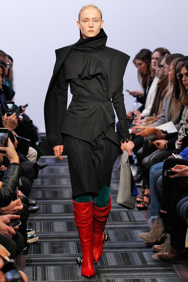 JWAnderson-RTW-Londres-inverno2016-26