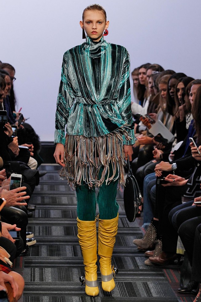 JWAnderson-RTW-Londres-inverno2016-32