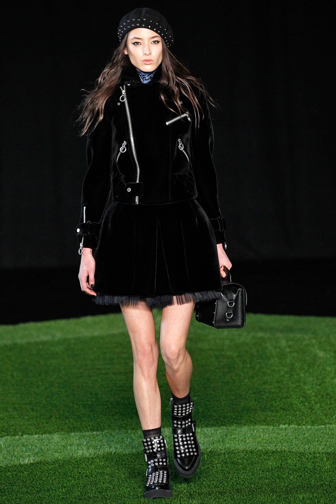 MarcbyMarcJacobs-RTW-NYC-inverno2016-23