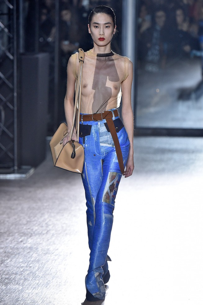 AcneStudios-RTW-Paris-Inverno2016-2