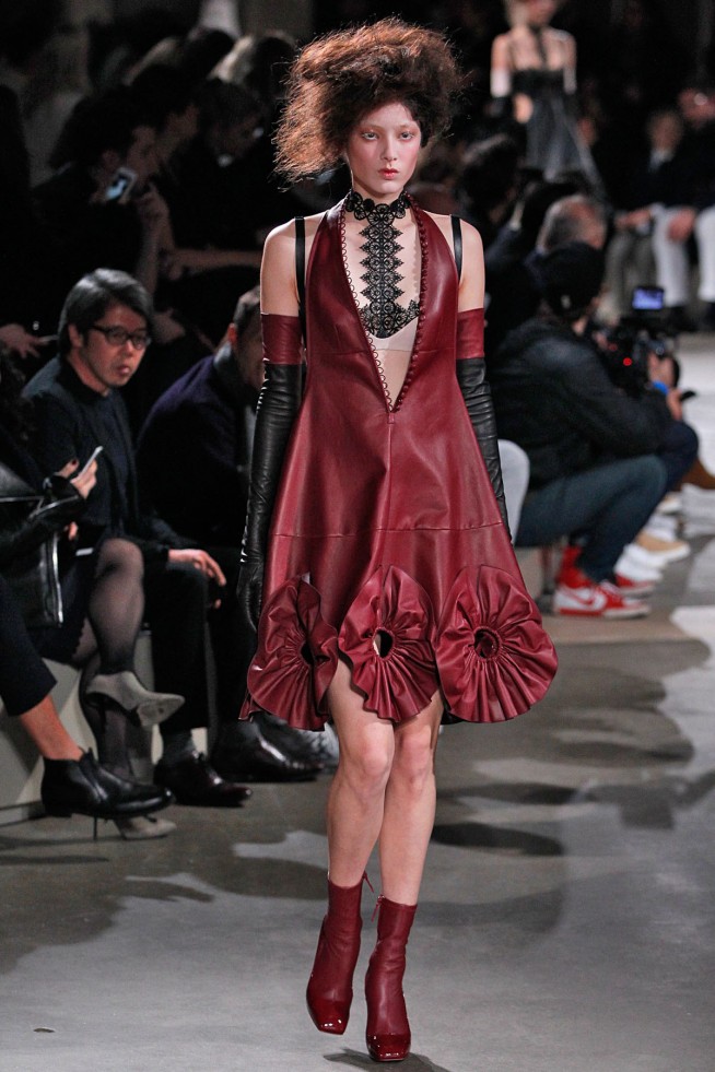 AlexanderMcQueen-RTW-Paris-Inverno2016-20