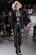 AlexanderMcQueen-RTW-Paris-Inverno2016-25