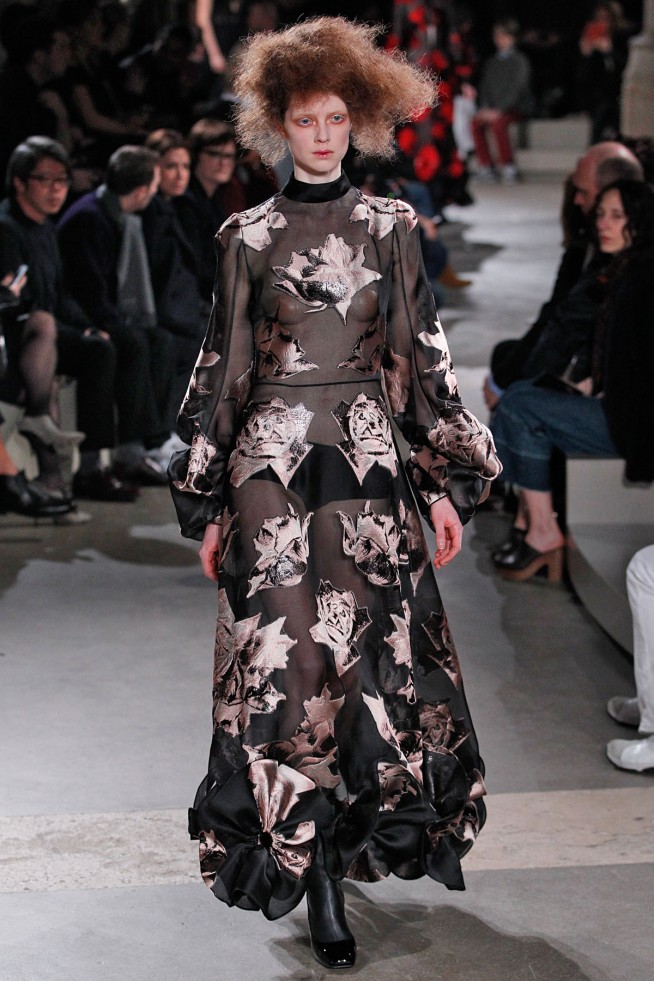 AlexanderMcQueen-RTW-Paris-Inverno2016-30