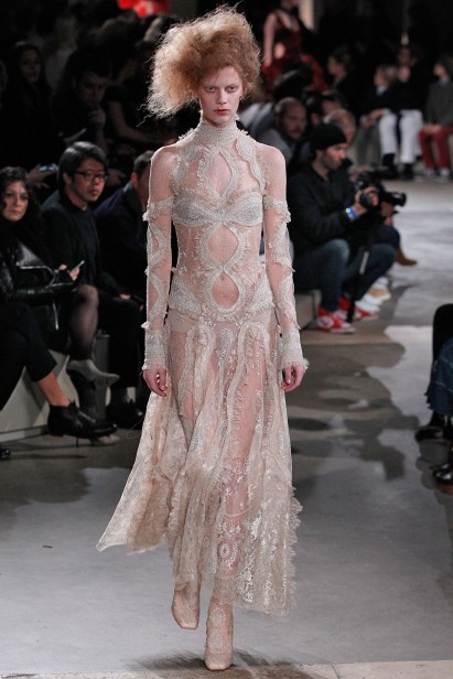 AlexanderMcQueen-RTW-Paris-Inverno2016-33