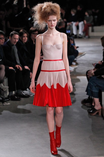 AlexanderMcQueen-RTW-Paris-Inverno2016-4