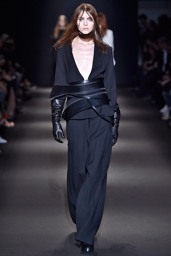 AnnDemeulemeester-RTW-Paris-inverno2016-10