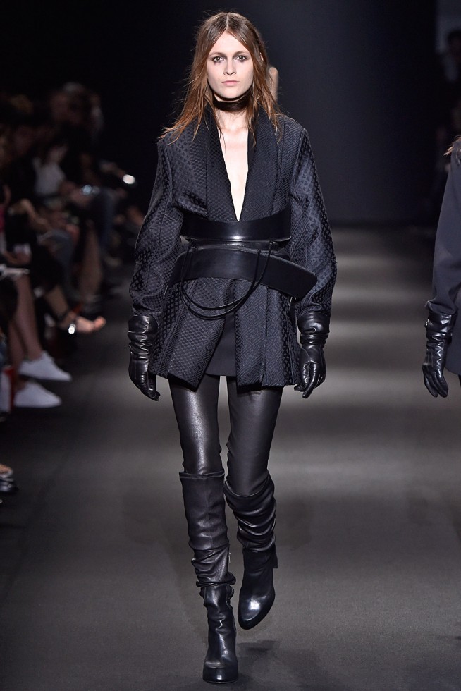 AnnDemeulemeester-RTW-Paris-inverno2016-16