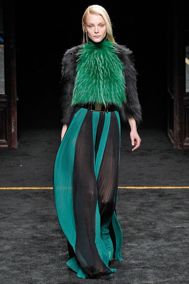 Balmain-RTW-Paris-inverno2016-49