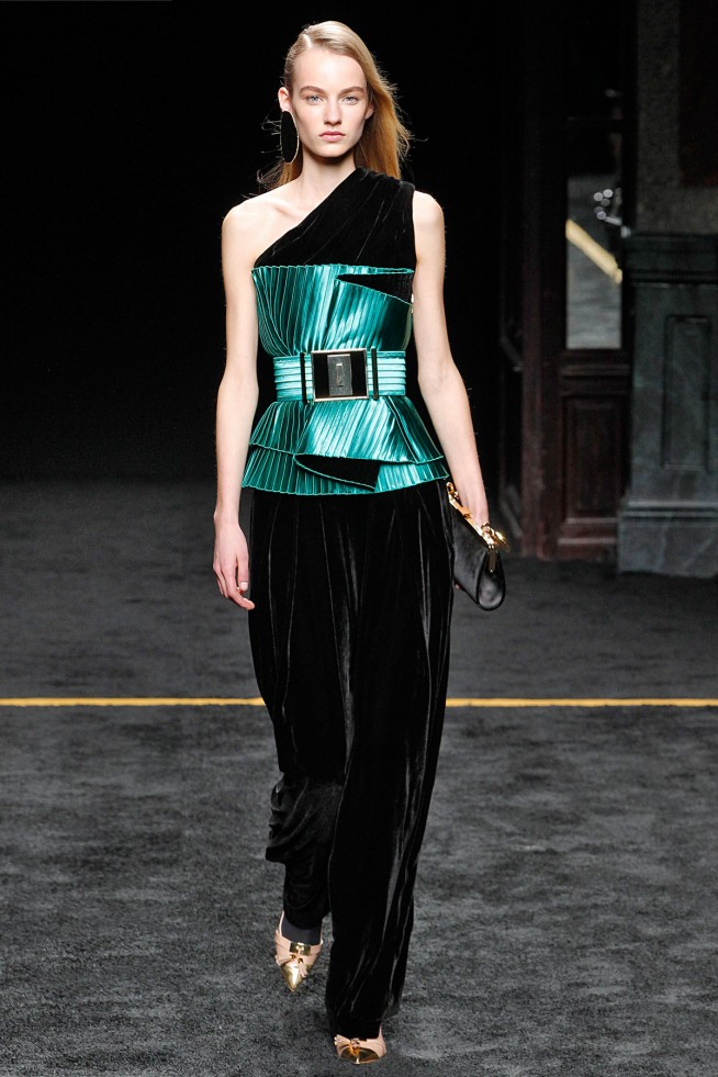 Balmain-RTW-Paris-inverno2016-51