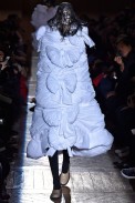 CommedesGarcons-RTW-Paris-Inverno2016-2