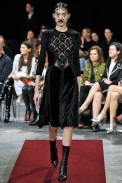 Givenchy-RTW-Paris-Inverno2016-1