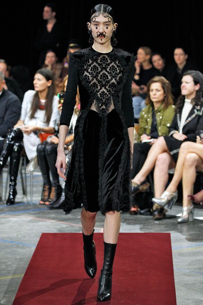 Givenchy-RTW-Paris-Inverno2016-1