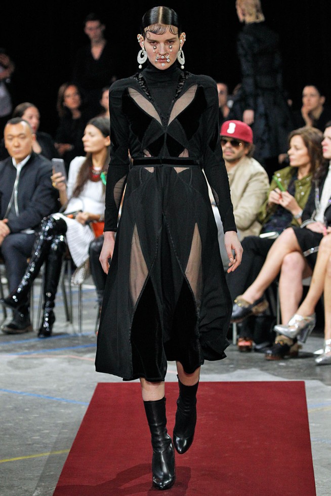 Givenchy-RTW-Paris-Inverno2016-19
