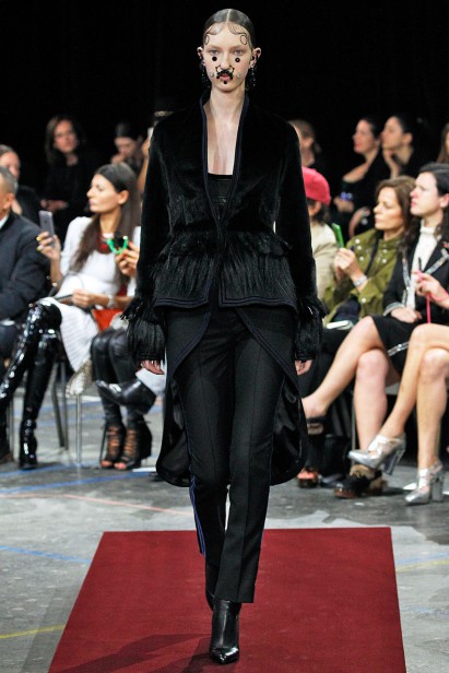 Givenchy-RTW-Paris-Inverno2016-22