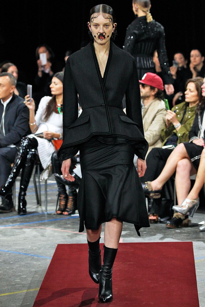 Givenchy-RTW-Paris-Inverno2016-23