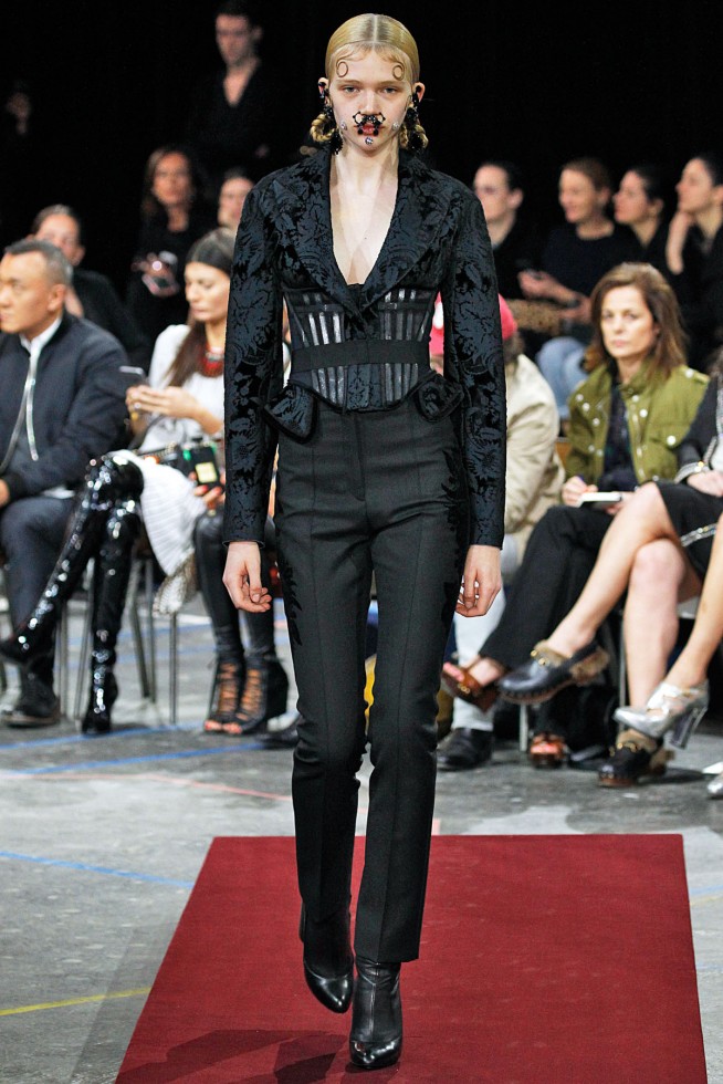 Givenchy-RTW-Paris-Inverno2016-7