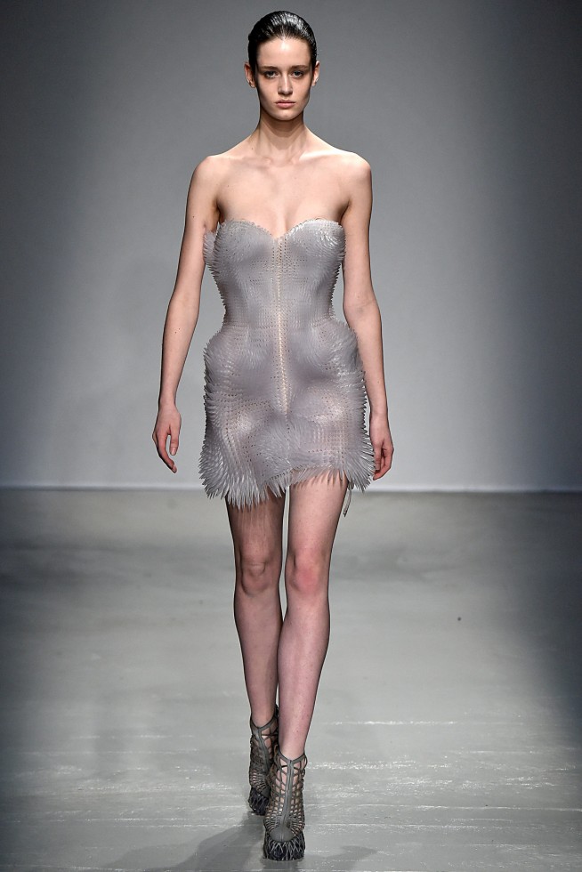IrisVanHerpen-RTW-Paris-Inverno2016-30