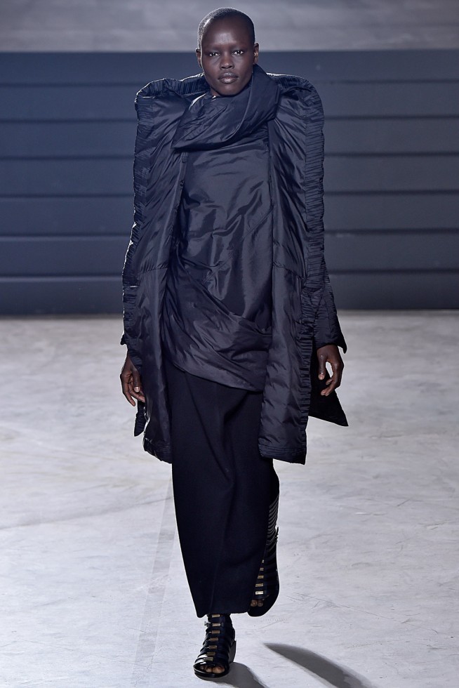 RickOwens-RTW-Paris-inverno2016-15
