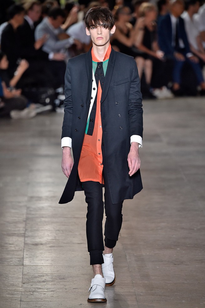 Ann Demeulemeester-verao2016-ParisMen-1