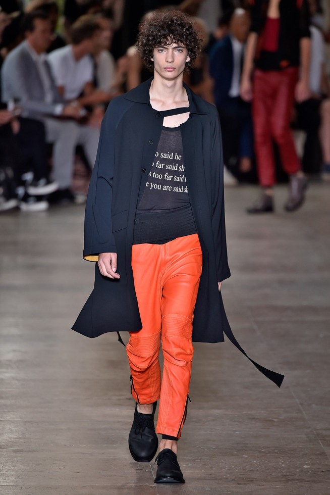 Ann Demeulemeester-verao2016-ParisMen-16