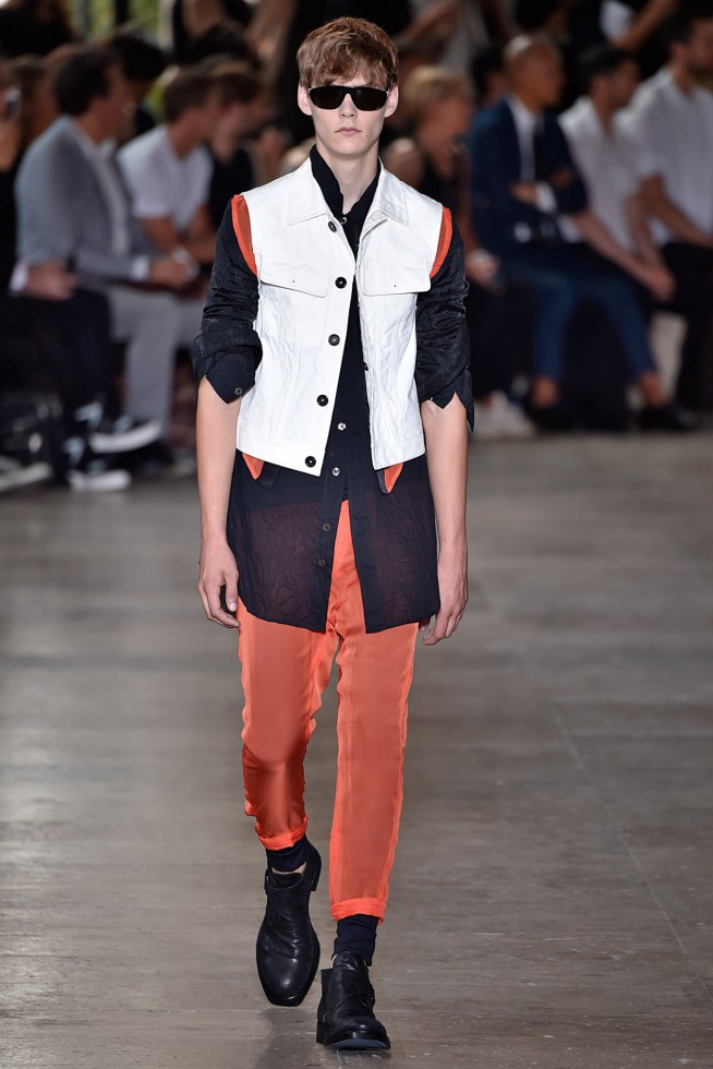Ann Demeulemeester-verao2016-ParisMen-4