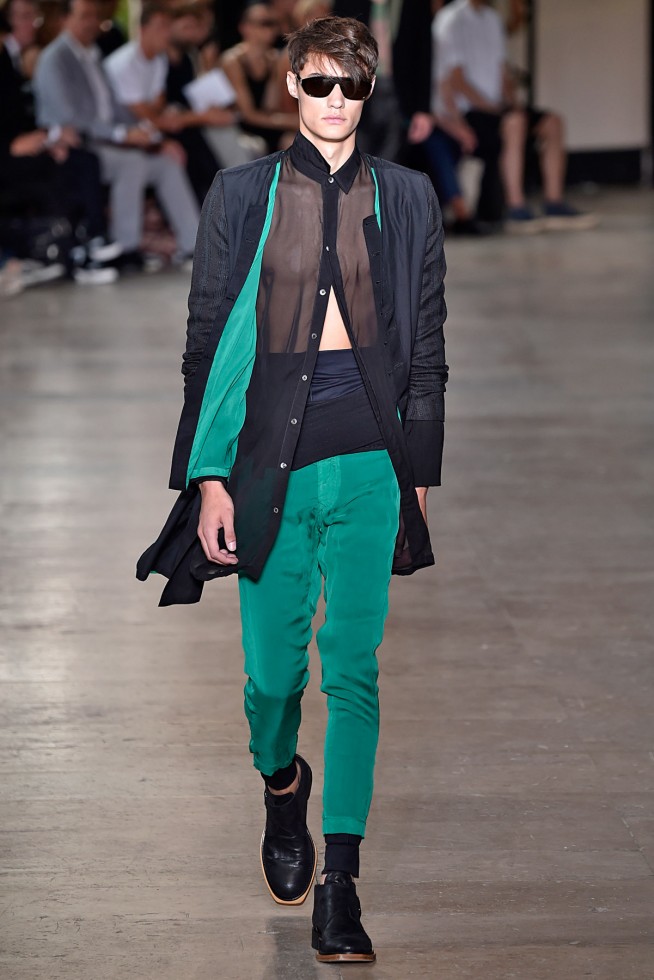 Ann Demeulemeester-verao2016-ParisMen-6