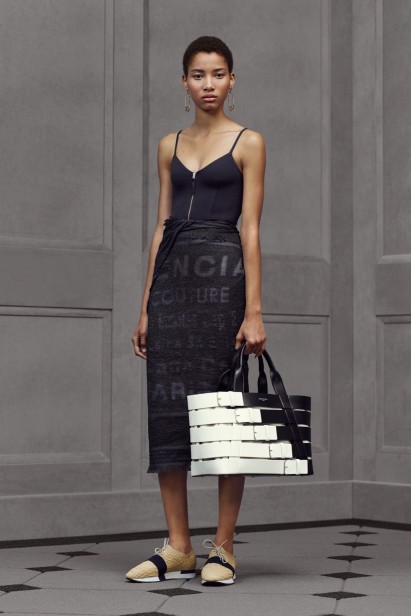 Balenciaga-Resort-2016-colecao (9)