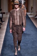 Balmain-verao2016-ParisMen-26