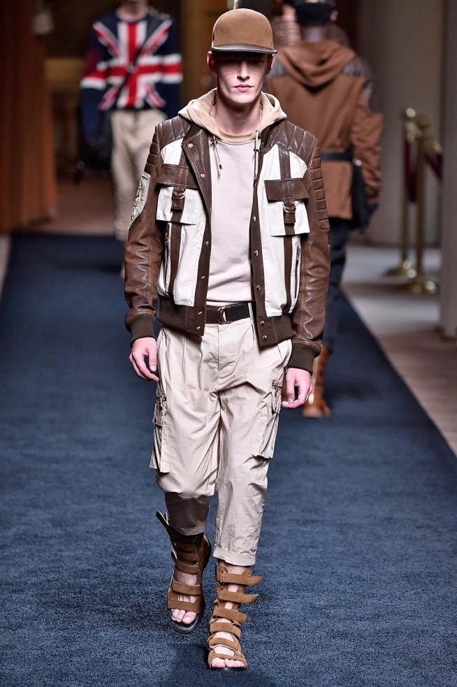 Balmain-verao2016-ParisMen-29