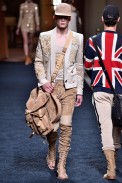 Balmain-verao2016-ParisMen-31