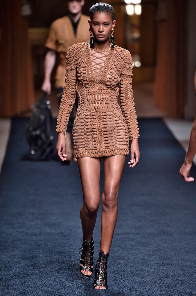 Balmain-verao2016-ParisMen-37