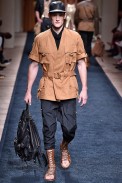 Balmain-verao2016-ParisMen-38