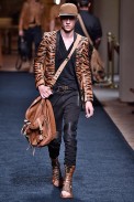 Balmain-verao2016-ParisMen-41