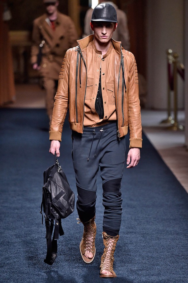 Balmain-verao2016-ParisMen-42