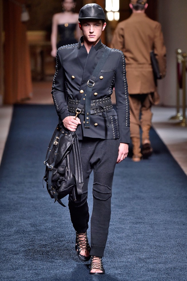 Balmain-verao2016-ParisMen-45