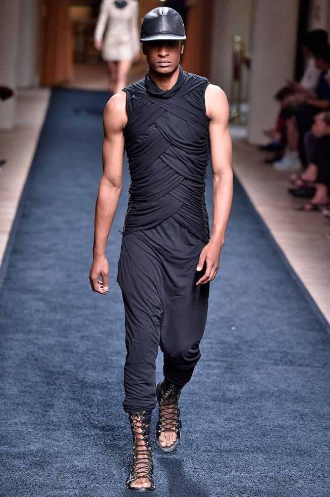Balmain-verao2016-ParisMen-53
