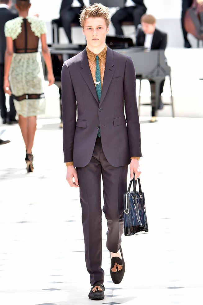 BurberryProrsum-verao2016-londonmen-10