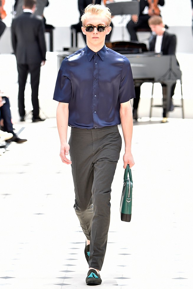 BurberryProrsum-verao2016-londonmen-20