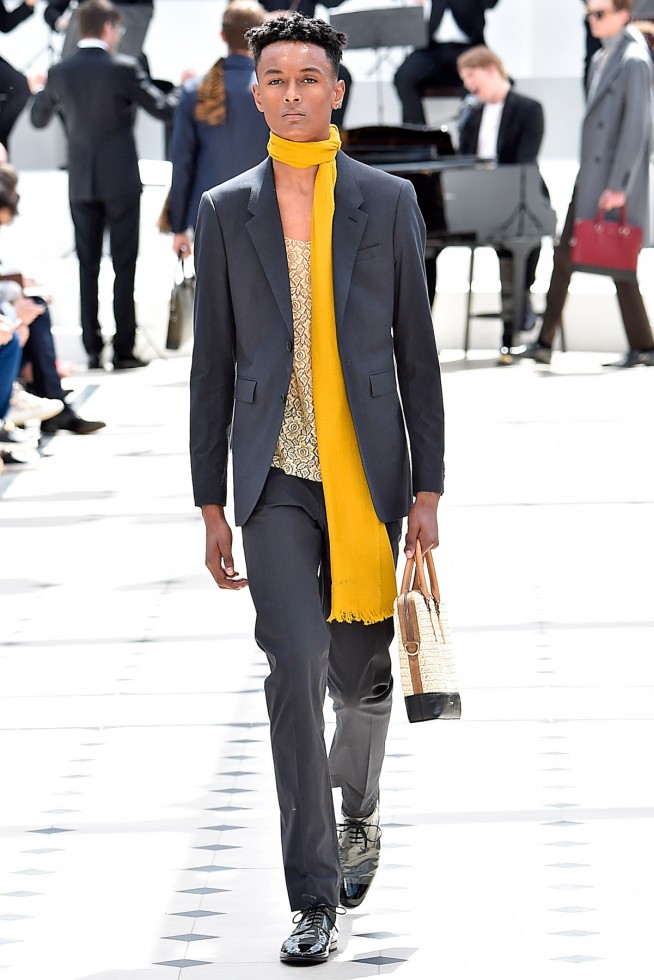 BurberryProrsum-verao2016-londonmen-28