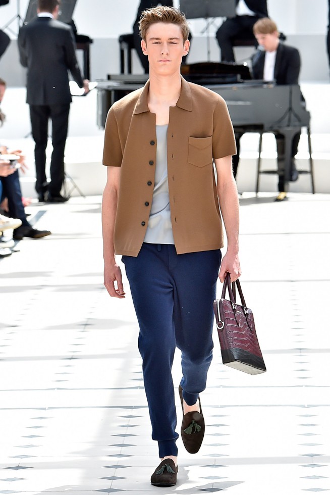 BurberryProrsum-verao2016-londonmen-35