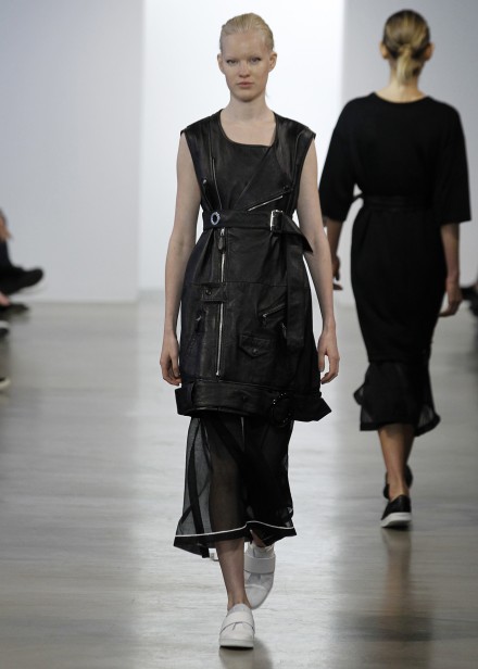 calvin-klein-collection-resort-2016-foto (12)