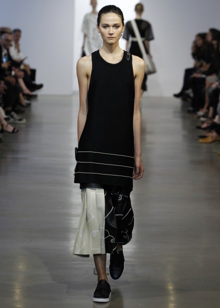 calvin-klein-collection-resort-2016-foto (20)