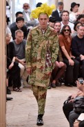 CommedesGarconsHommePlus-verao2016-ParisMen-1